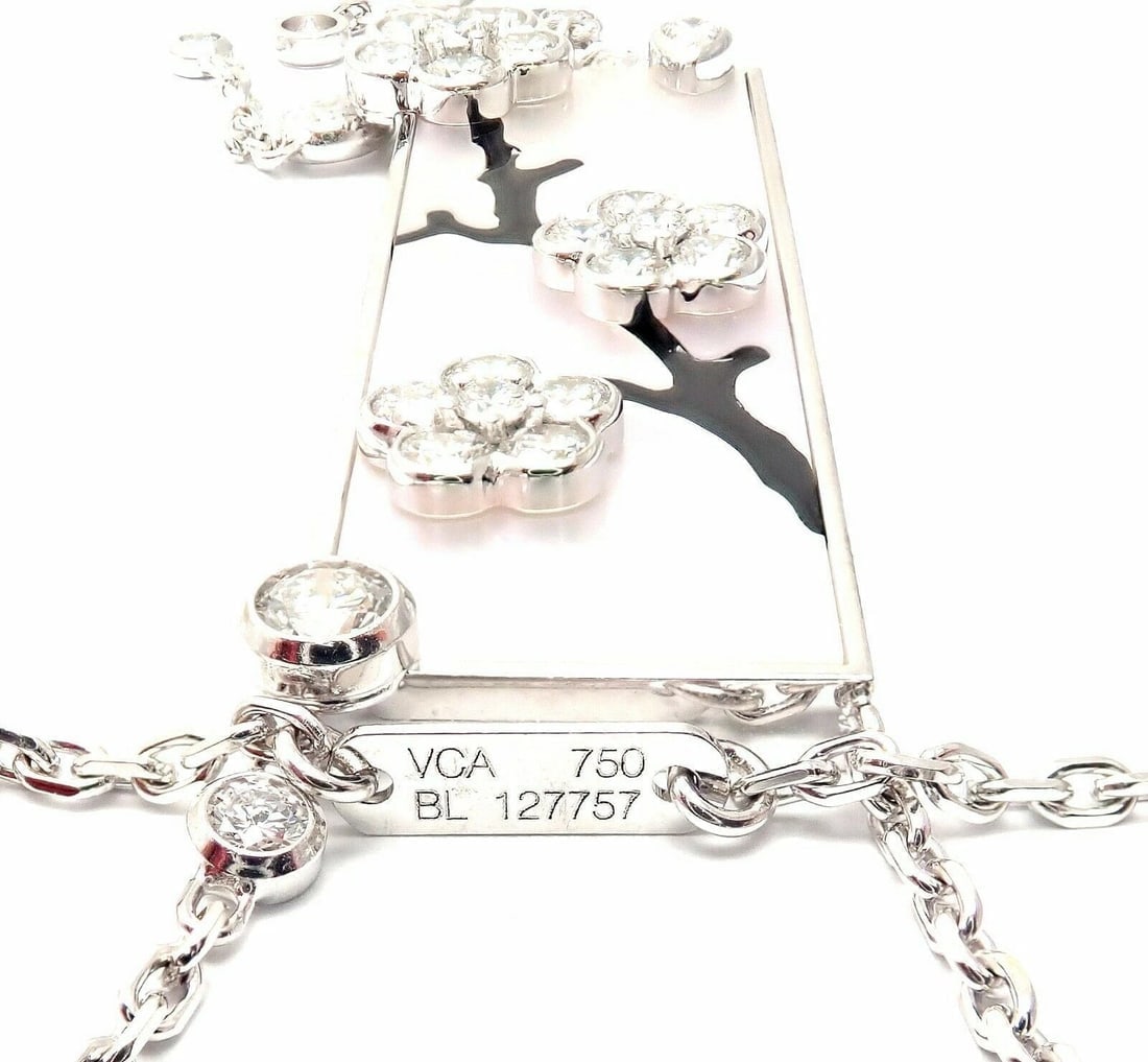 Authentic! Van Cleef & Arpels Miroir Des Eaux 18k Gold Diamond MOP Necklace - 9