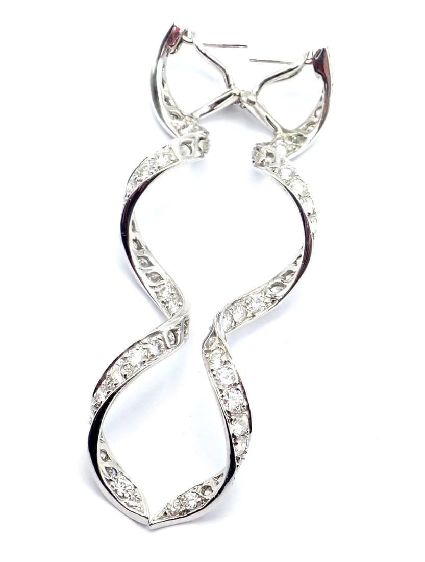 Authentic! Harry Winston Platinum Diamond Twisted Long Hanging Drop Earrings - 15