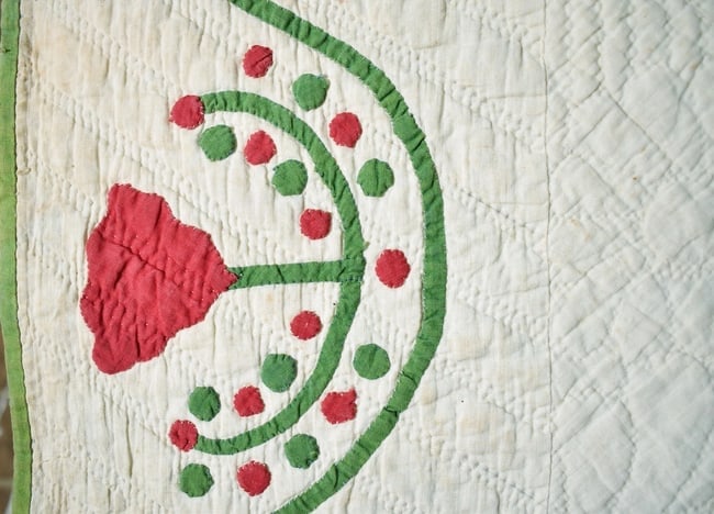 1860's Red & Green Poinsettia Applique Quilt - 8