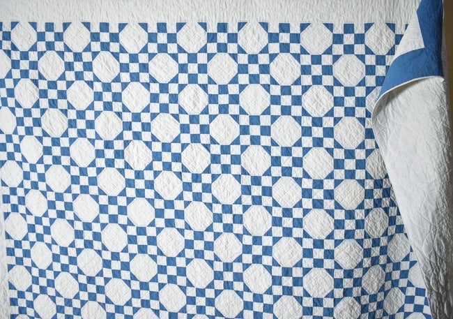 30's Blue & White Snowballs Quilt - 7