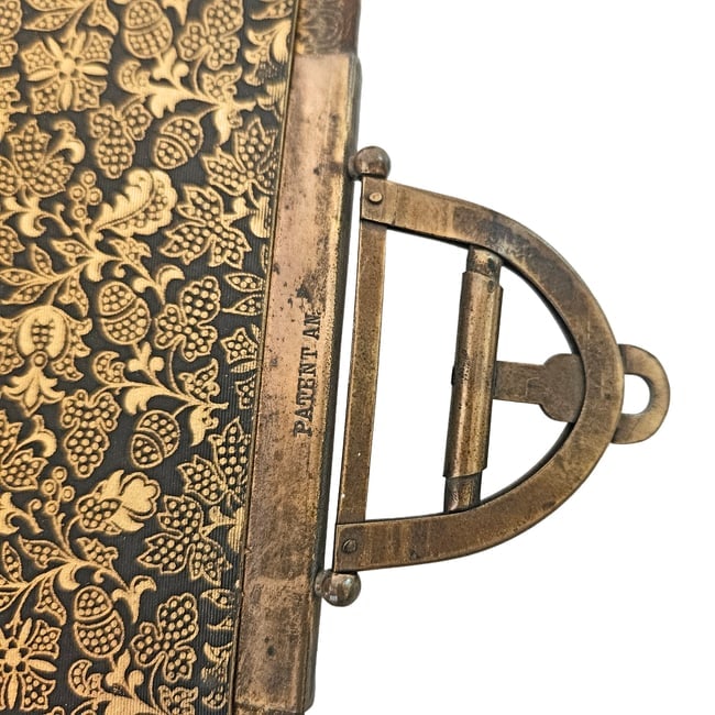 Vintage Leather-bound Empty Photo Album with Floral Cover Circa 1880s to the 1890s. - 8