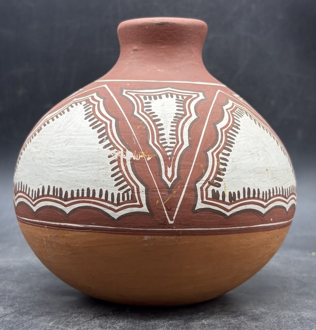 Vintage Quibor, Lara Venezuela Hand-Painted Pottery Vase Signed Base - 3