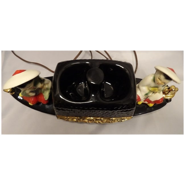 Vintage 1950's Fuhry and Sons Ceramic Oriental Junk Boat TV Lamp - 8