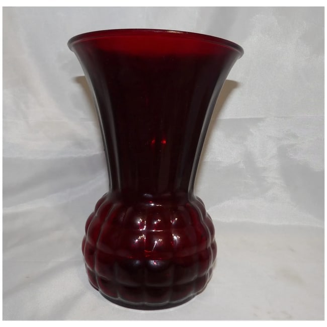 Anchor Hocking Hand-blown Ruby Red Fluted Scalloped 9" Pineapple Vase - 2