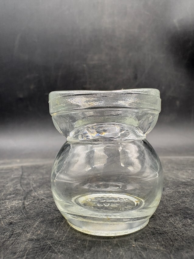 Vintage Glasco Clear Glass Eye Wash Cup Potbelly Form Embossed Patent No. 99865 - 7