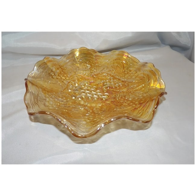 Imperial Glass Carnival Glass Marigold Grape & Cable Raised Relief Bowl - 3