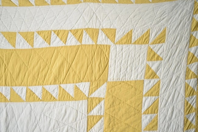 1930's Yellow Sawtooth Square Quilt - 3