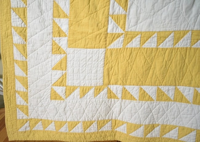 1930's Yellow Sawtooth Square Quilt - 5