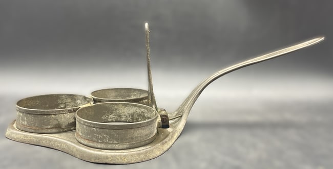 Antique Silvers Brooklyn Hinged Three-Egg Tin Poacher Cooker Primitive Kitchen Utensil - 2