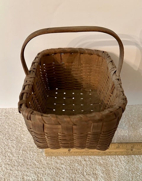 Miniature 7" Rectangular Basket - 4
