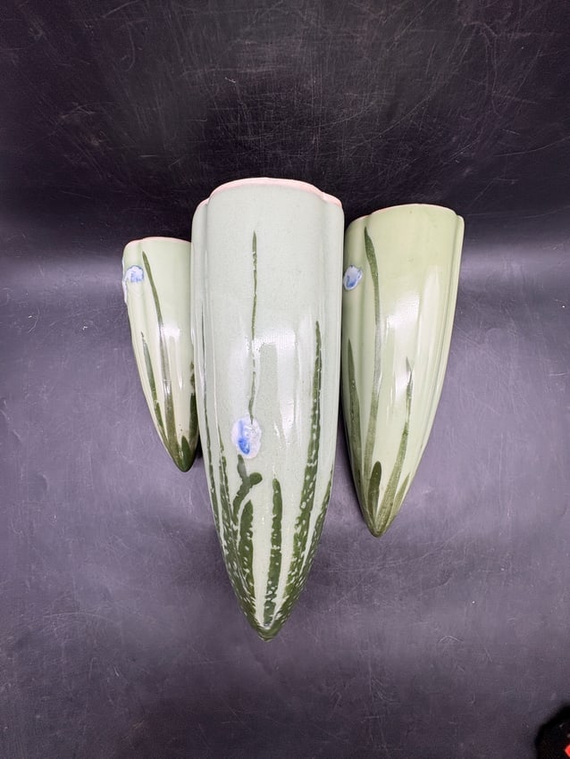 Vintage Japanese Iris Art Pottery Wall Pocket Vases Graduated Set of Three Celadon Glaze - 5