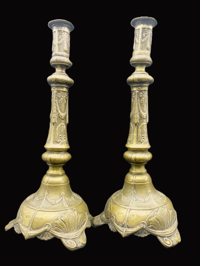 Beautiful Pair of Antique Ornate Brass Candlesticks Renaissance - 2