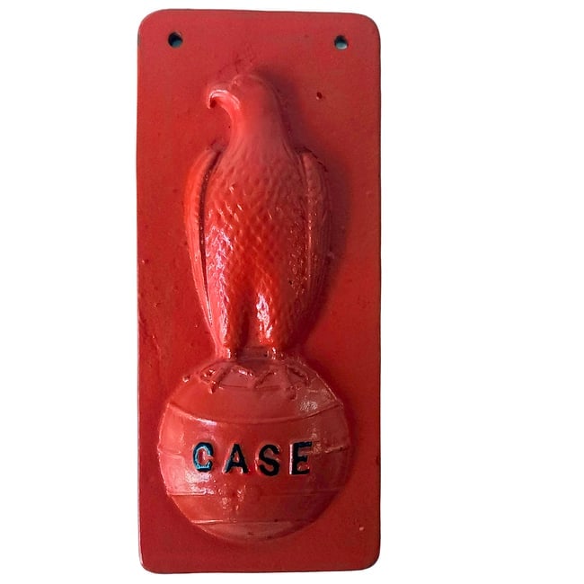 Cast Iron Case Tractor Eagle Emblem Cover Plate (1 of 4)