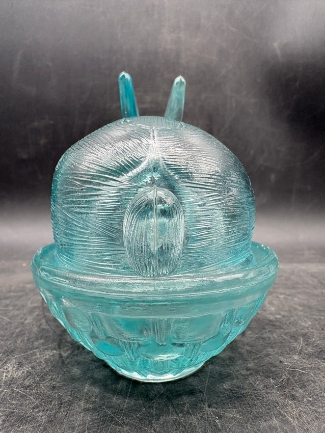 Vintage Aqua Glass Bunny Rabbit on Nest Covered Candy Dish Easter Trinket Box - 4