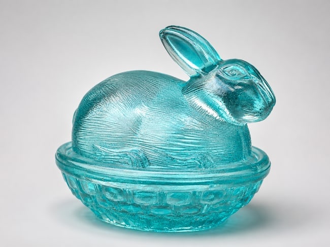 Vintage Aqua Glass Bunny Rabbit on Nest Covered Candy Dish Easter Trinket Box - 7