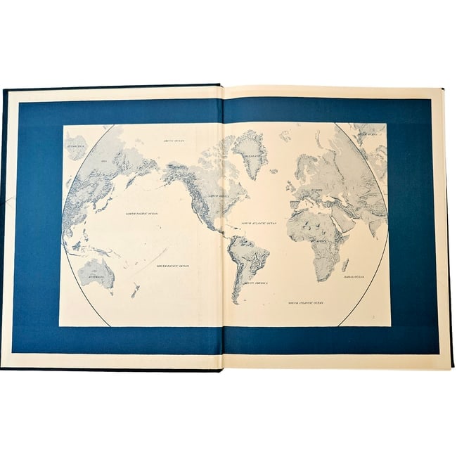 Exploring Space, The Atmosphere and the Moon Photography Books - 15