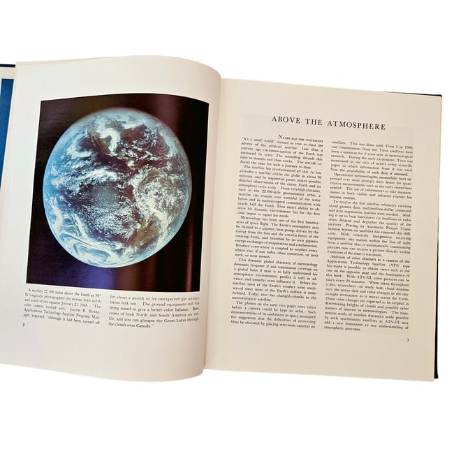 Exploring Space, The Atmosphere and the Moon Photography Books - 19