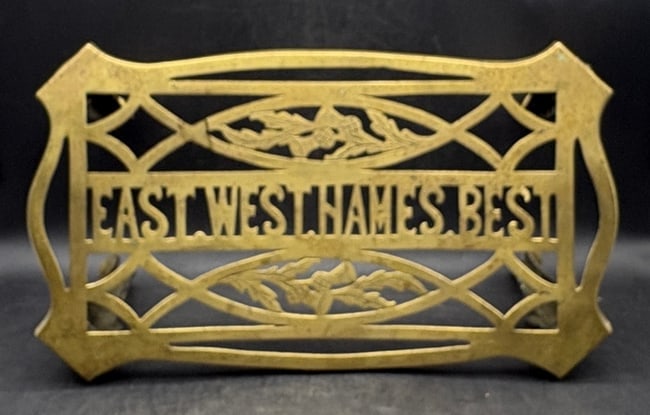 Victorian Solid Brass Footman Stand "East West Hame's Best" Scottish Motto - 2