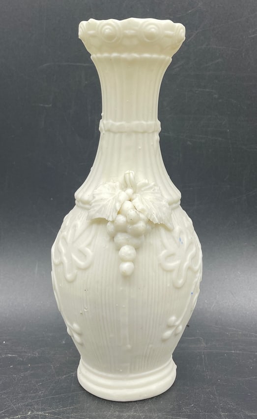 Antique Bennington Parian Vase c.1847-1858 Illustrated in Barrett Reference - 3