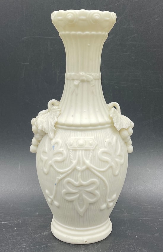 Antique Bennington Parian Vase c.1847-1858 Illustrated in Barrett Reference - 4