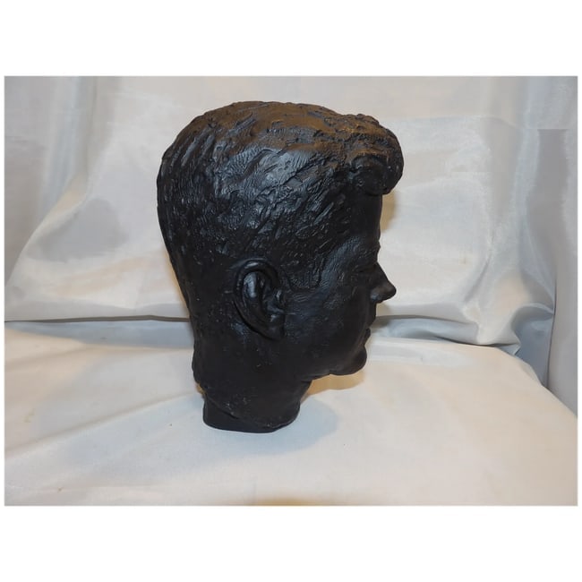 John F. Kenedy 1964 Bust by Austin Production - 4