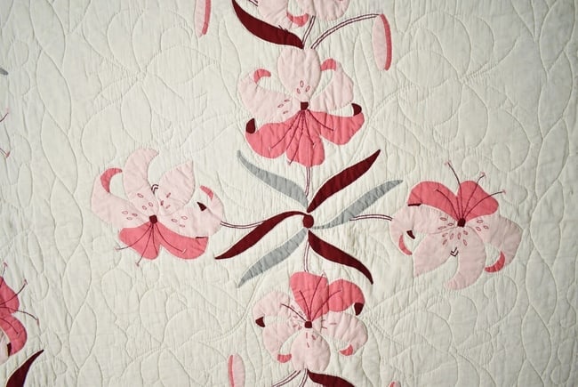 Unusual 30's Tiger Lily Applique Quilt - 2