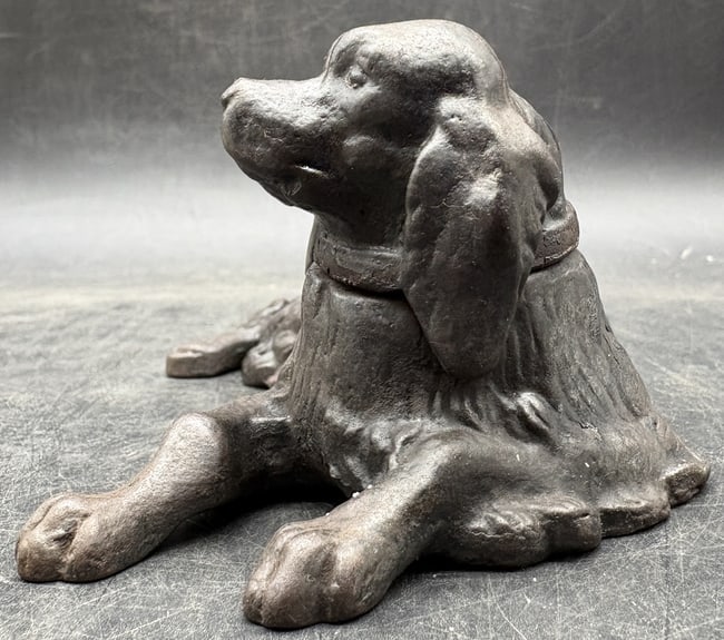 Vintage Cast Iron English Setter Spaniel Dog Paperweight Reclining Sporting Dog Figure - 3