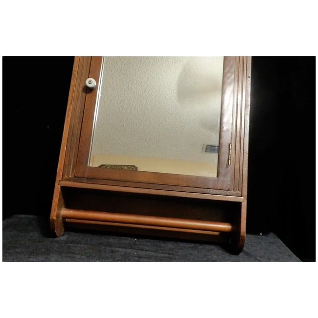 Vintage Oak Bathroom/ Medicine Cabinet with Towel Rack - 3
