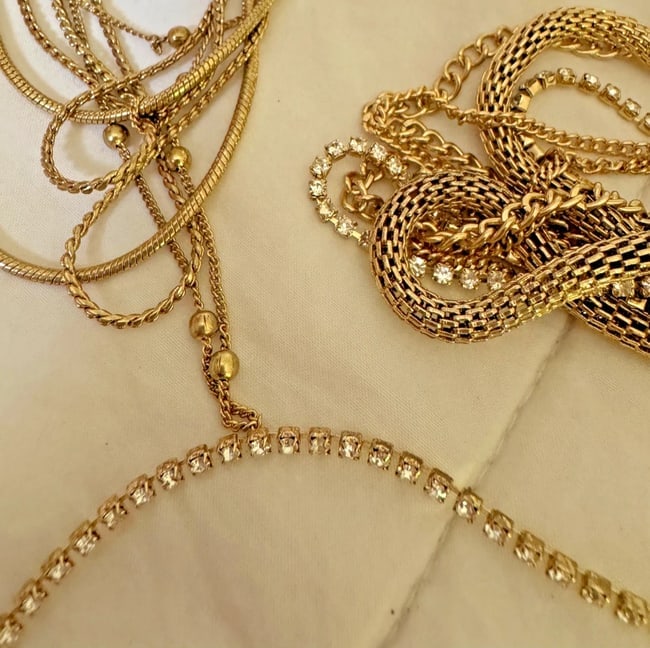 SIMPLY VERA WANG NWT women's multi chain necklace set gold long plus APT 9 set - 6