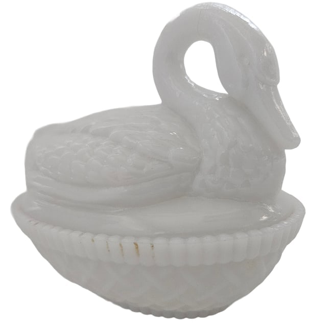 Vintage Imperial Milk Glass Swan on Nest - 3