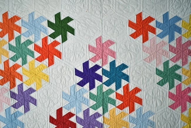 Graphic Vintage 40's Pinwheels Quilt - 7