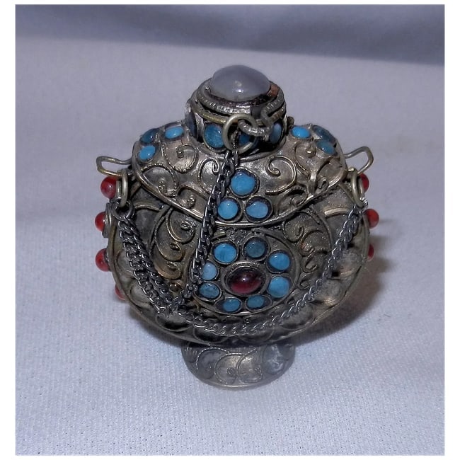 Vintage Tibetan Style Brass Snuff Bottle with Carnelian, and Turquoise Gemstones - 9