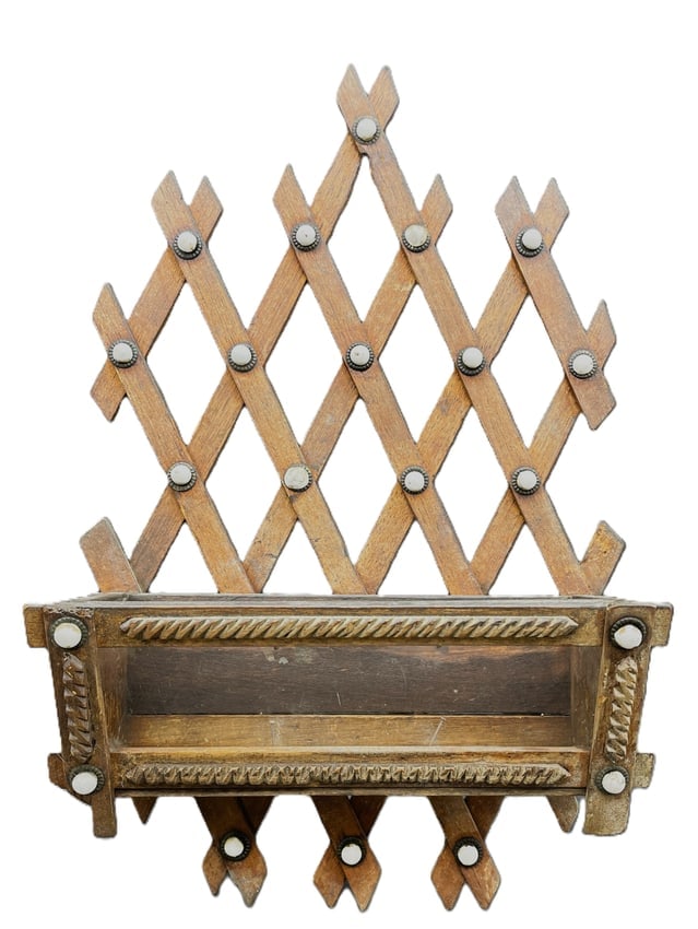 Vintage Wood Tramp Art Butler Wall Mount Rack Holder with Glass Front - 8
