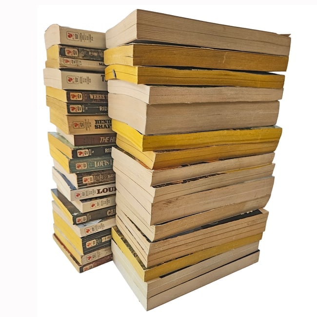 Louis L 'Amour Large Lot Paperback Books - 5