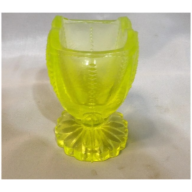 Degenhart Vaseline Glass Sweetheart Toothpick Holder - 7