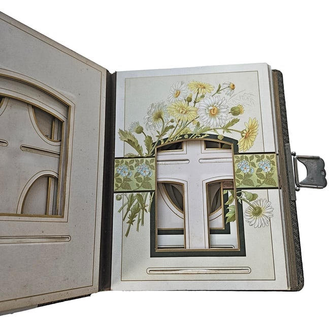 Vintage Leather-bound Empty Photo Album with Pebbled Cover Circa 1880s to the 1890s. - 7