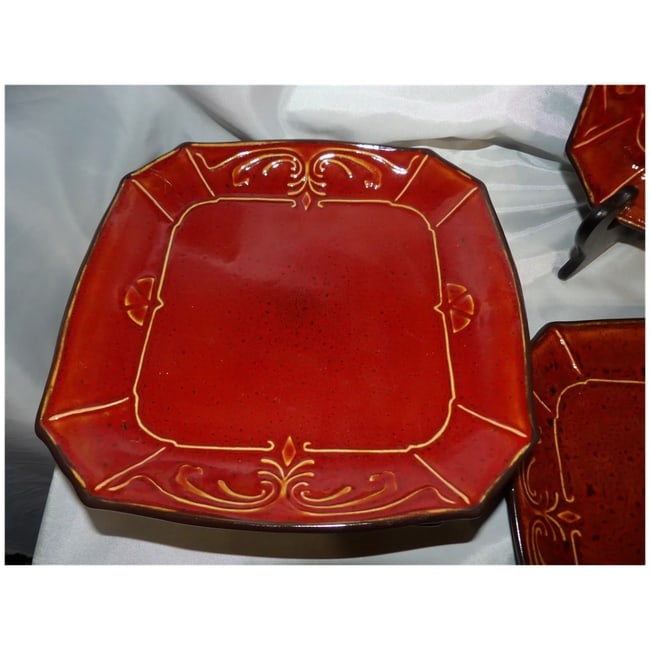 Reba Harmony Victorian Scroll 7 Red 10 1/2" Dinner Plates - 4