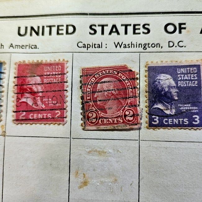 Vintage Cromwell Series WORLD WIDE stamp album for British and Foreign Stamps Circa 1940-1950 - 5