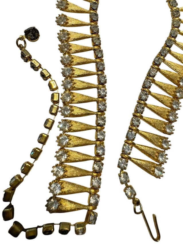 Mid-Century Vintage Brushed gold tone Crystal Rhinestone 16" Gabby Ave Necklace - 9