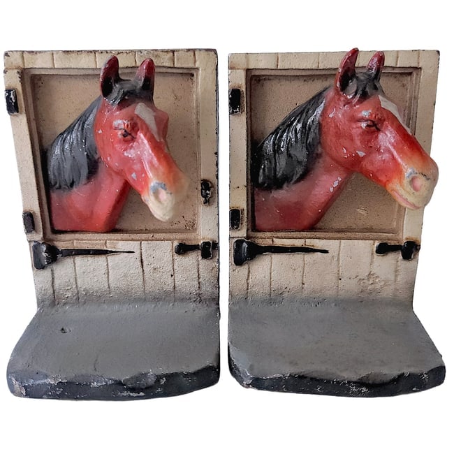 Pair of Hubley Painted Cast Iron "Horse at Stable Door" Bookends. - 4