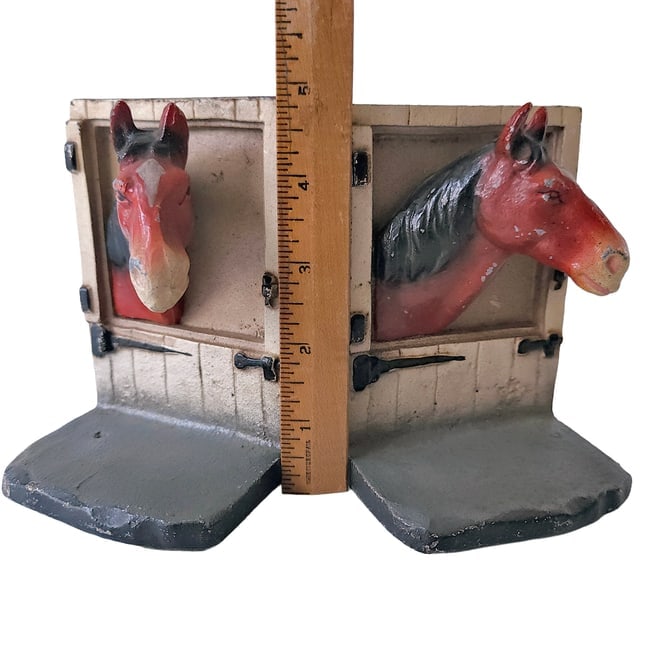 Pair of Hubley Painted Cast Iron "Horse at Stable Door" Bookends. - 7