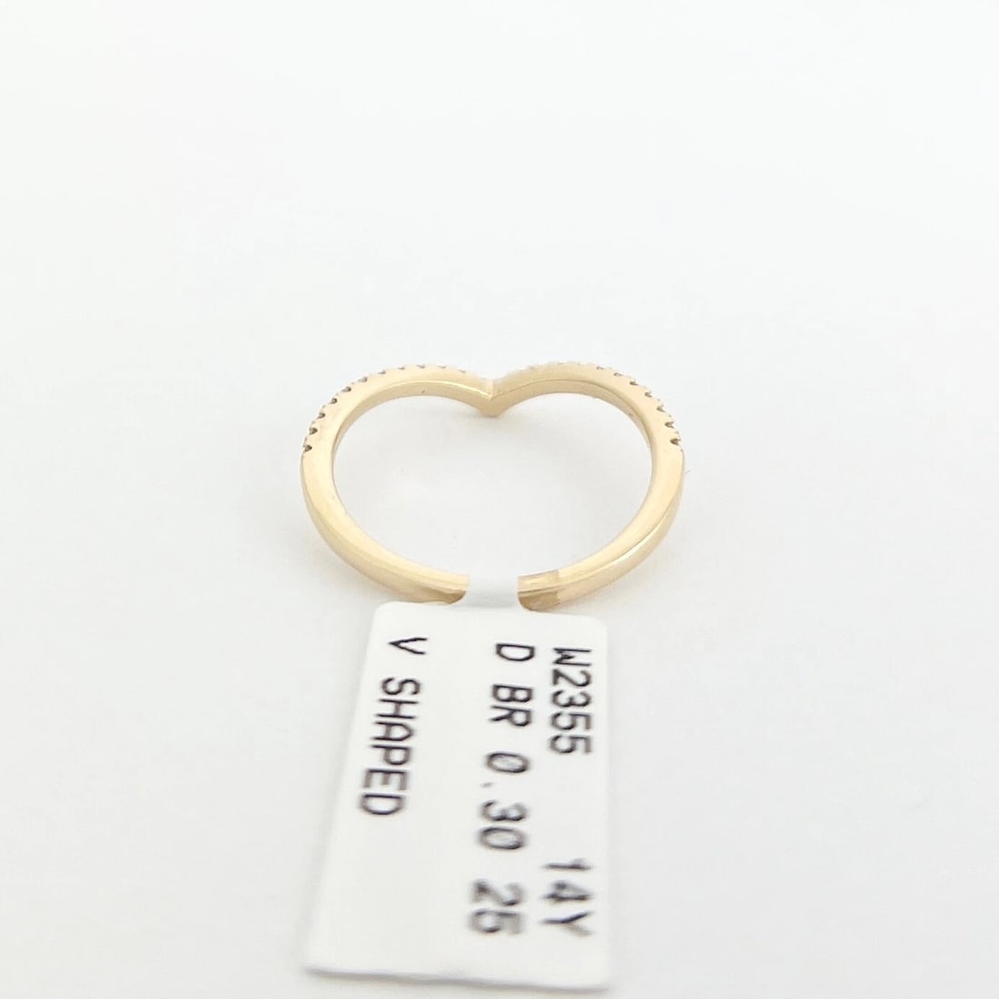 Curved Diamond Chevron V-Shaped Wedding Band Ring 14K Yellow Gold, .30 CTW - 7