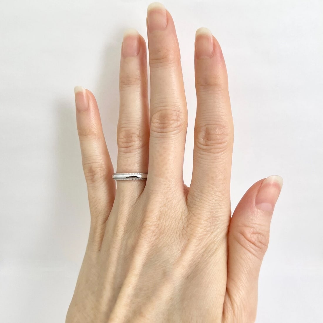 Milgrain Edge Platinum Wedding Band Ring, Size 6, 3 mm - 4