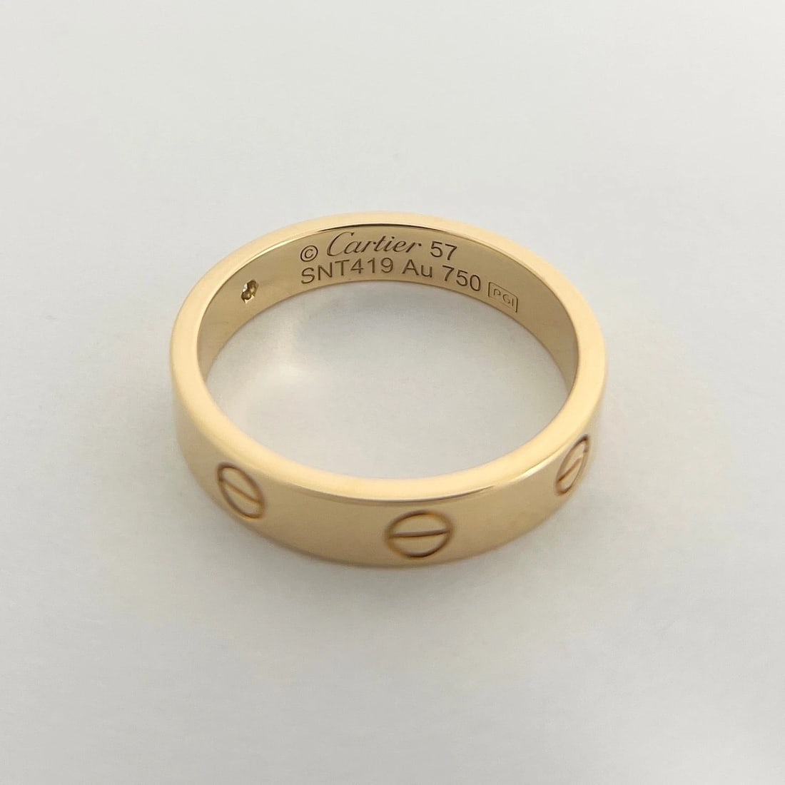 Cartier Single Diamond Love Ring 18K Yellow Gold, Size 57 (US 8), 5.12 Grams - 2