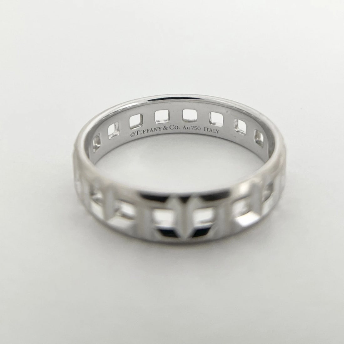 Tiffany & Co. Men's True Wide Wedding Ring 18K White Gold, Size 10.5, 5.67 Grams - 2
