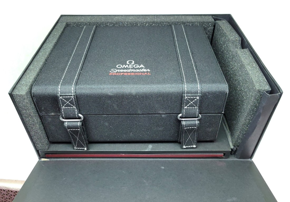 OMEGA SPEEDMASTER MOONPHASE Chronograph Automatic Watch 304.30.44.52.01.001 - 13