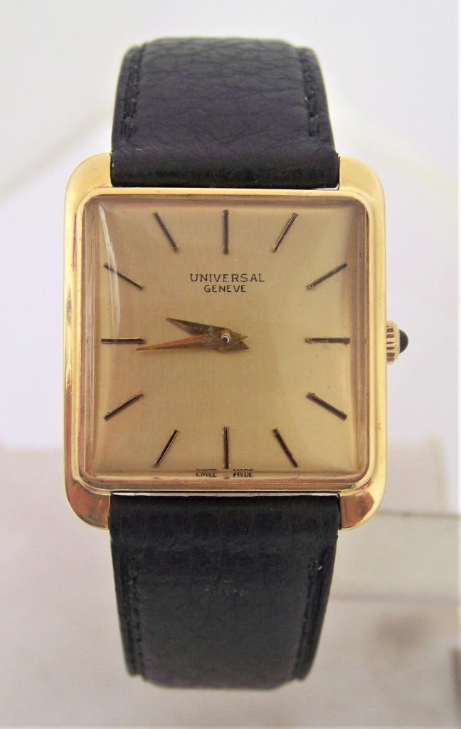 18k UNIVERSAL GENEVE Mens Winding Watch by Jaeger-Lecoultre Movement cal 818/2: Vintage 18k UNIVERSAL GENEVE Mens Winding Watch by Jaeger Lecoultre Movement cal 818/2 SERVICED??? This Men's Universal Geneve watch is Swiss made.. Great present for someone you love or yourself! Gre