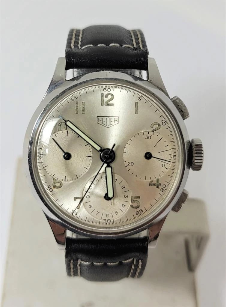 Vintage Mens S/Steel HEUER Winding Chronograph Watch 345 Valjoux 71 1940s EXLNT: Vintage Mens S/Steel HEUER Winding Chronograph Watch 345 Valjoux 71 1940s EXLNT Vintage Mens S/Steel HEUER Winding Chronograph Watch 345 Valjoux 71 1940s EXLNT Description Vintage Mens S/Steel HEUER