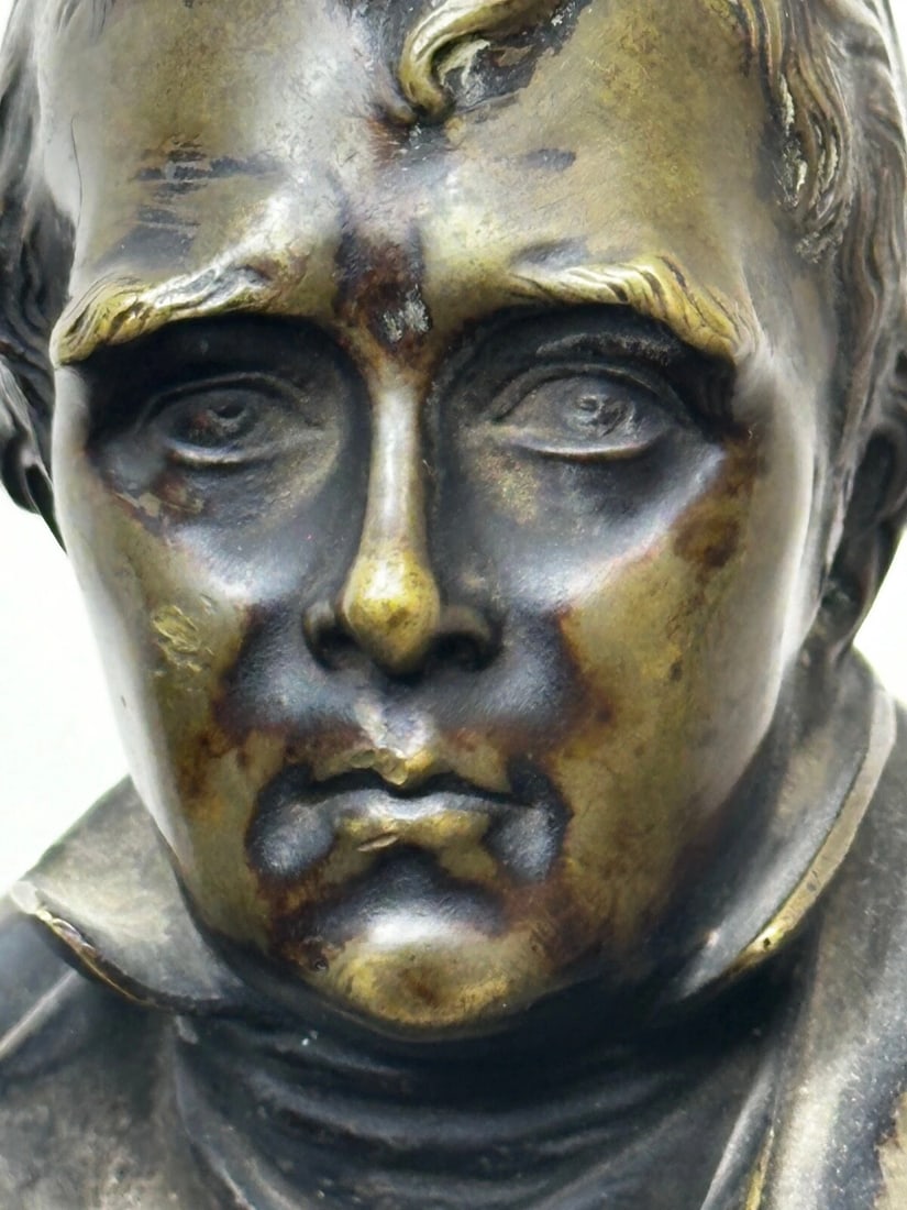 Pair Victorian Bronzes Novelist Poets Lord Byron and Sir Walter Scott Sculptures - 11