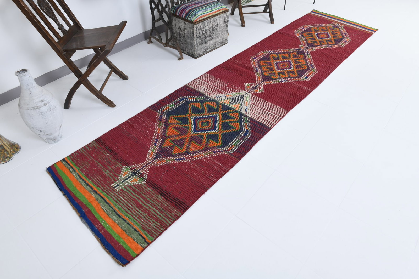 2'8'' x 11'8'' Turkish Vintage Runner Rug - 17875 - 4